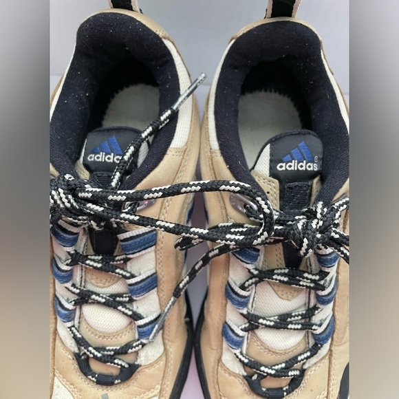 Adidas Hiking Shoes - Picture 3 of 8